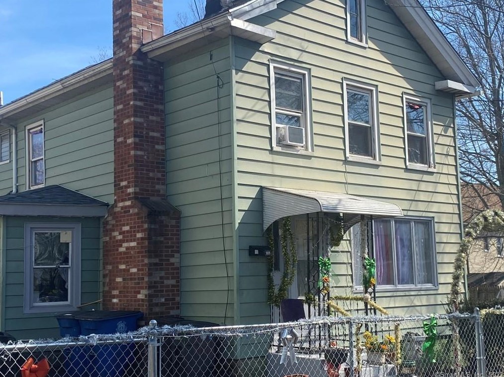 459 Blatchley Ave, New Haven, CT 06511