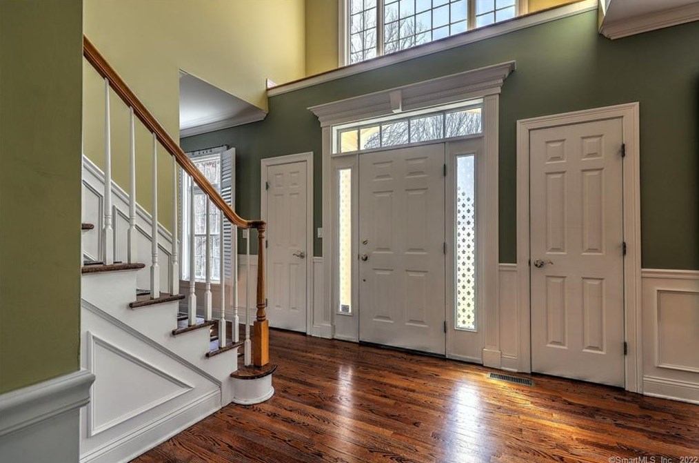 43 Kachina Way, Madison CT 06443 exterior