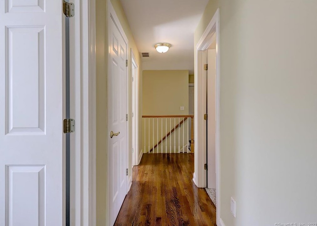 43 Kachina Way, Madison CT 06443 exterior