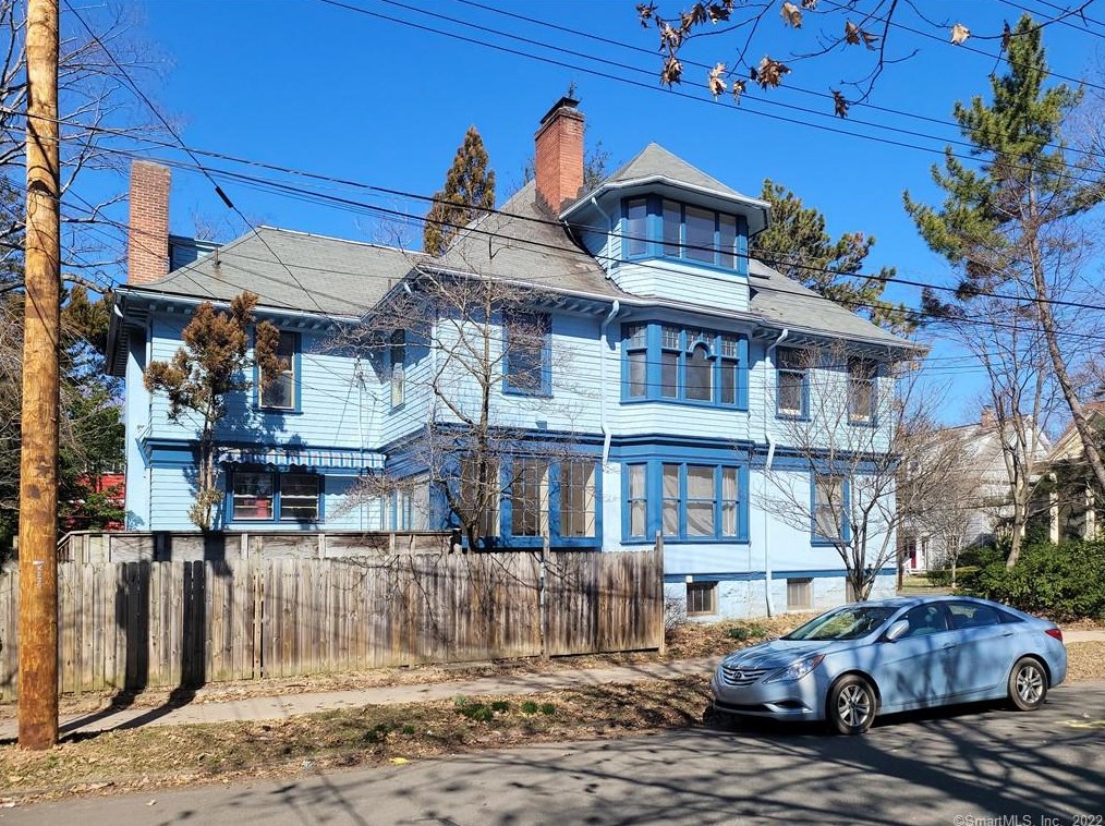 130 Cold Spring St, New Haven, CT 06511-2206