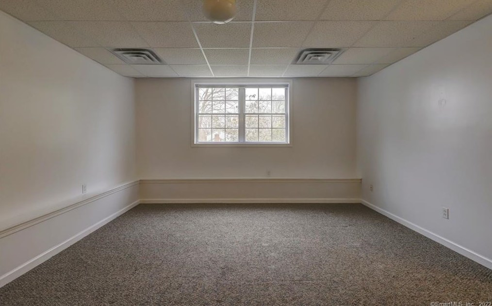 10 St, New Haven CT 06525-2129 exterior