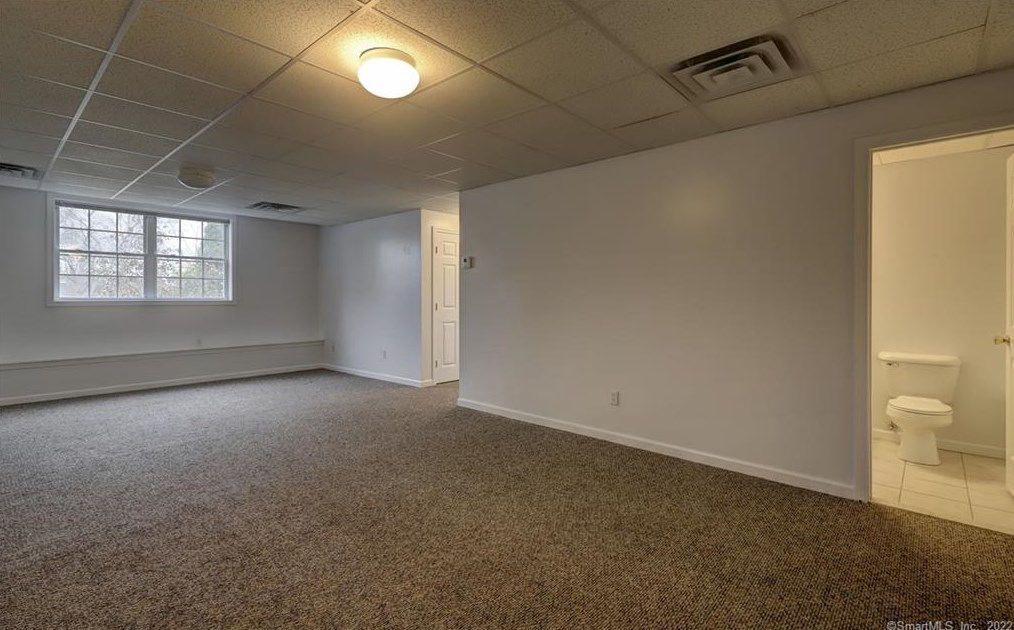 10 St, New Haven CT 06525-2129 exterior