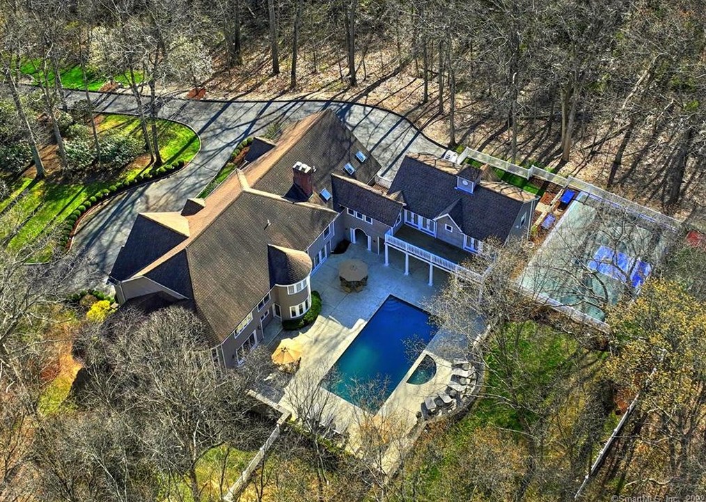 65 Red Barn Rd, Upper Stepney, CT 06468