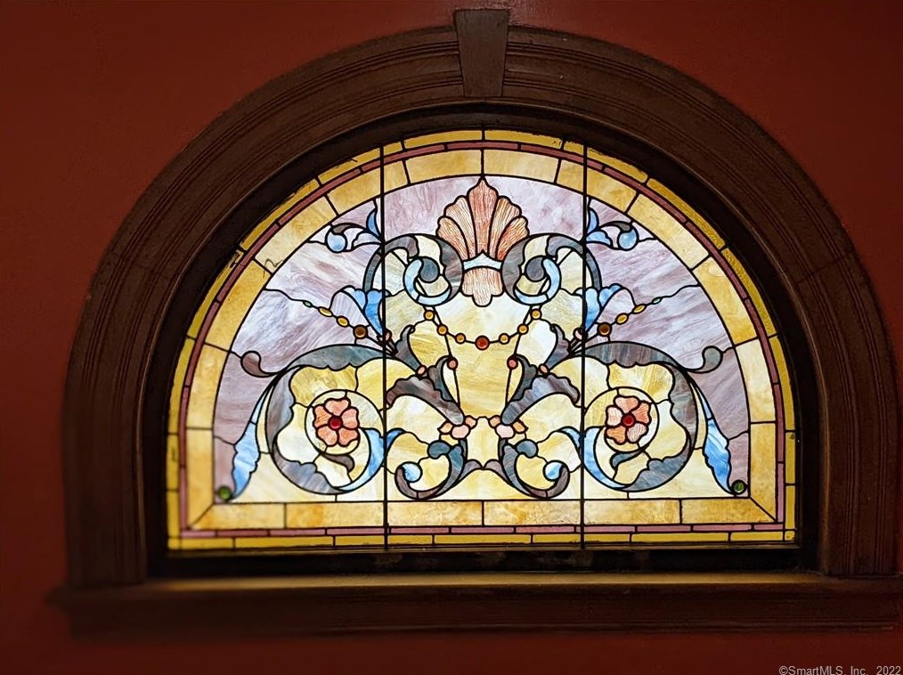 246 Collins St, Hartford CT 06105-1556 exterior