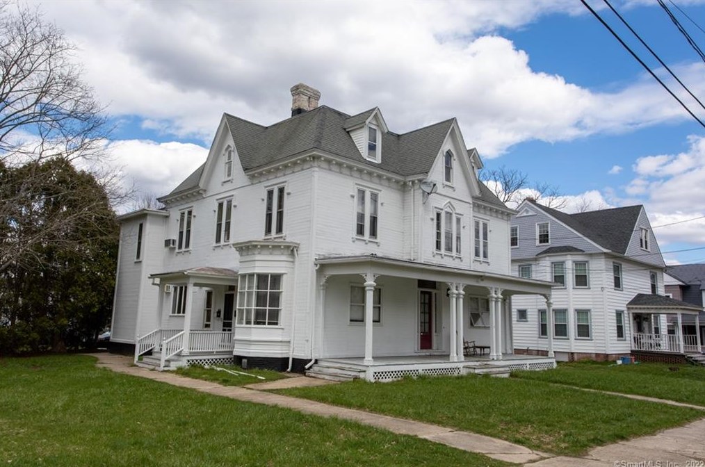 22 Perkins Ave, Norwich, CT 06360