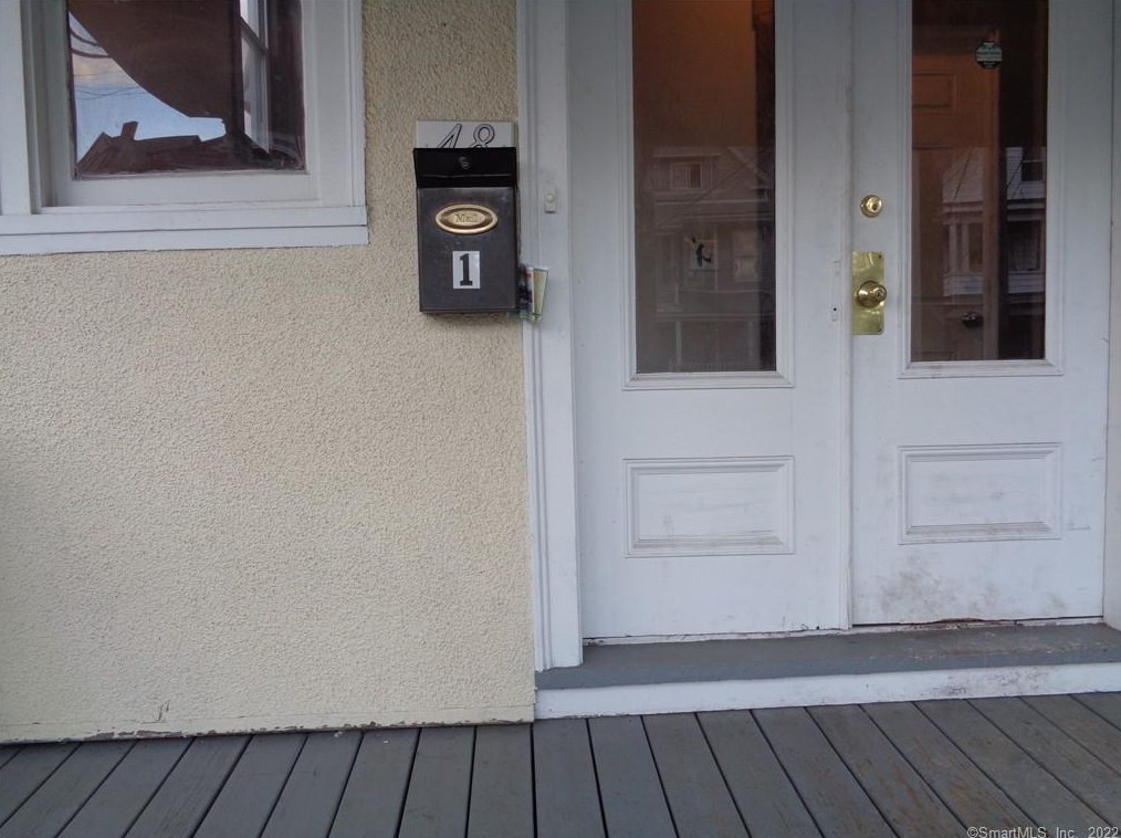 48 Vine St #1, Bridgeport, CT 06604
