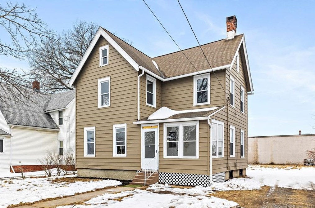 42 Tolland St, Hartford CT  06108-3437 exterior