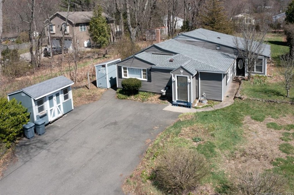 36 Shelton Ave, Waterbury, CT 06716