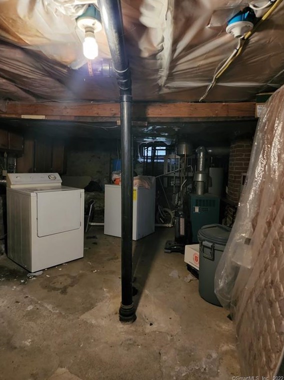 7 Margerie St, Danbury CT  06811-4644 exterior