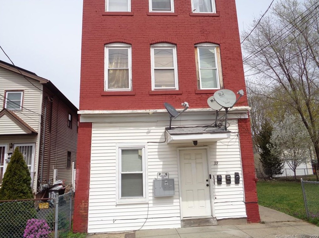 39 Hallock St, New Haven, CT 06519 exterior