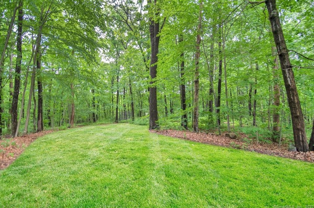 57 Old Kent Rd, Tolland CT 06084-3742 exterior