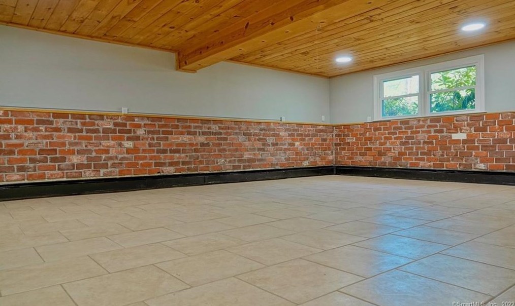 80 Martin, New Haven CT 06517-2333 exterior