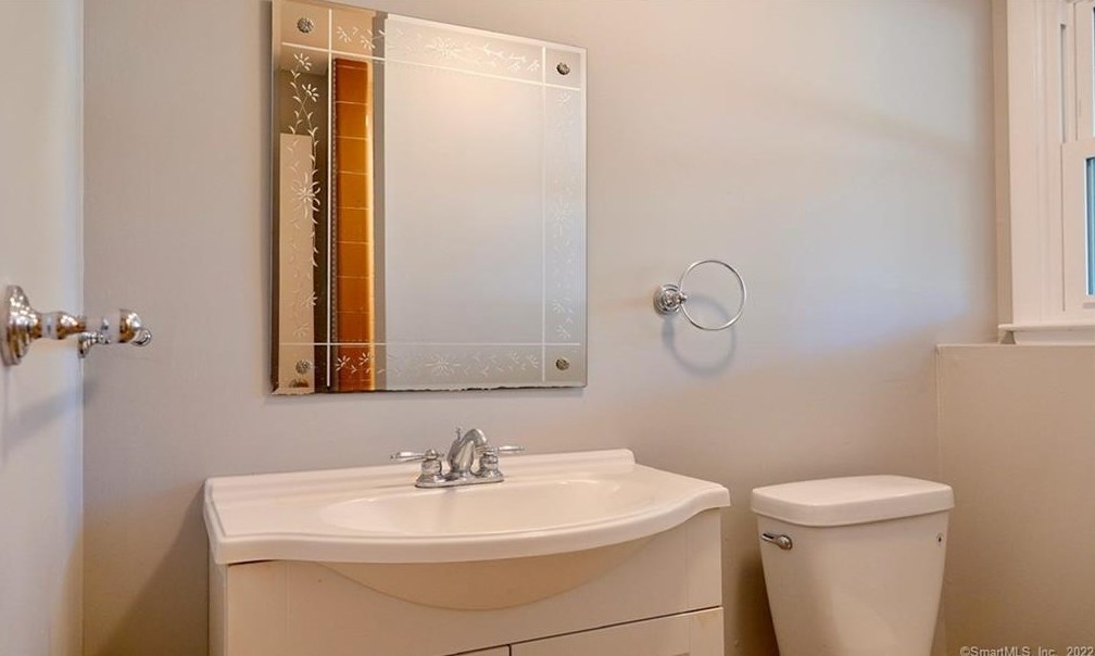 80 Martin, New Haven CT 06517-2333 exterior