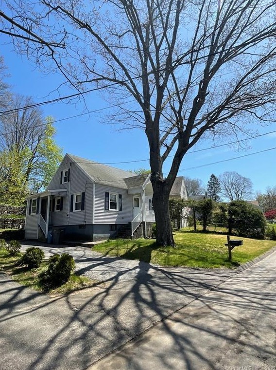 169 Platts Mill Rd, Union City, CT 06770-2016