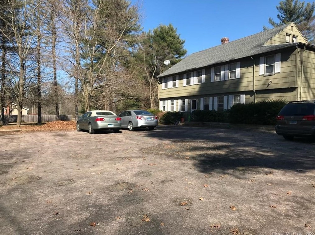 714 Crystal Lake Rd, Tolland, CT 06084