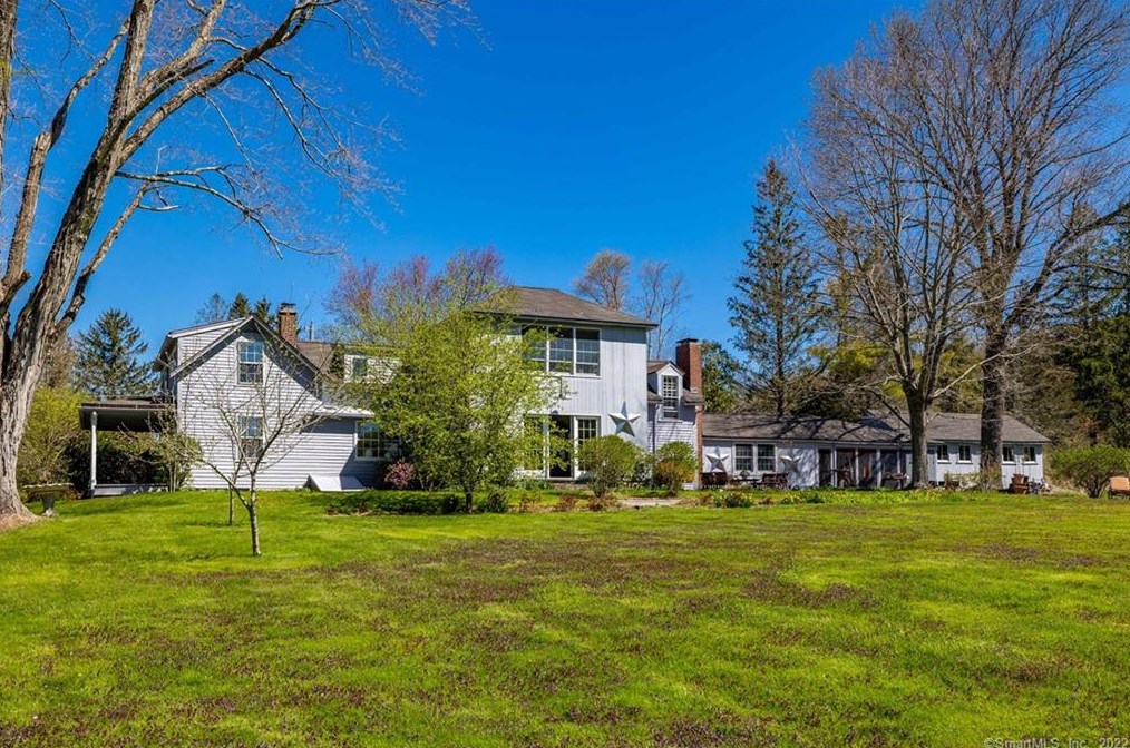 40 Camp Dutton Rd, Litchfield, CT 06759