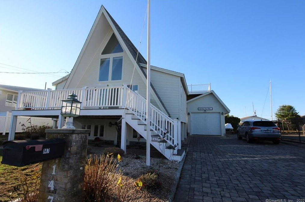 147 Captains Dr, Westbrook, CT 06498