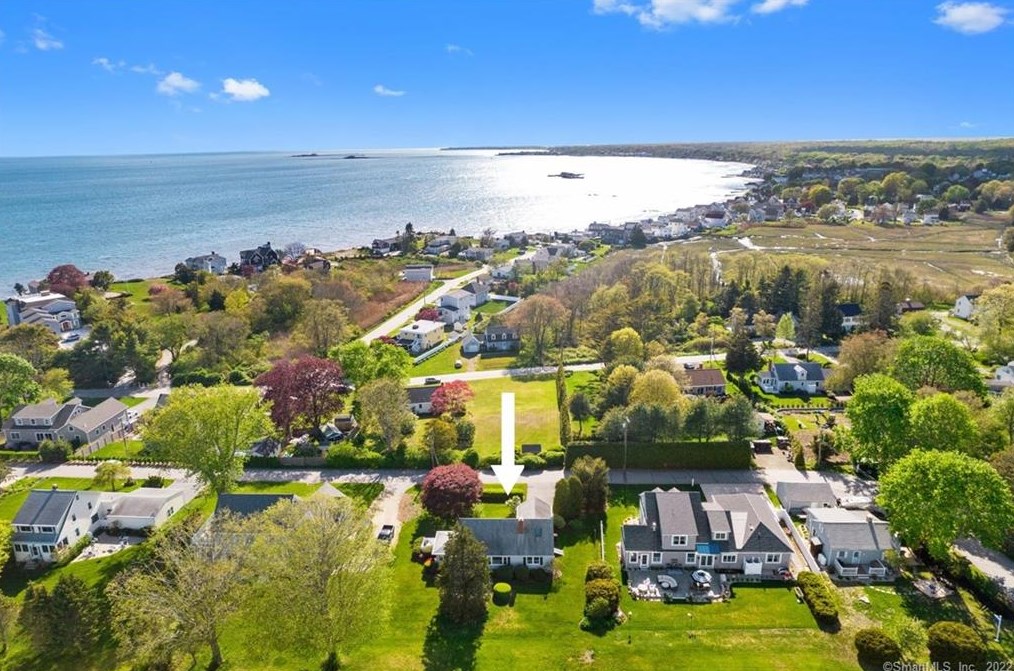 20 Sagamore Terrace Rd, Westbrook, CT 06498-2124