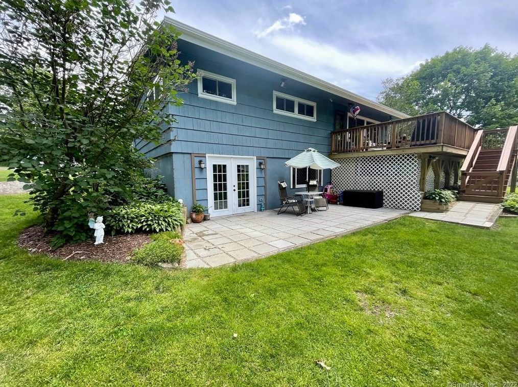 167 Lakes Rd, Bethlehem, CT 06751