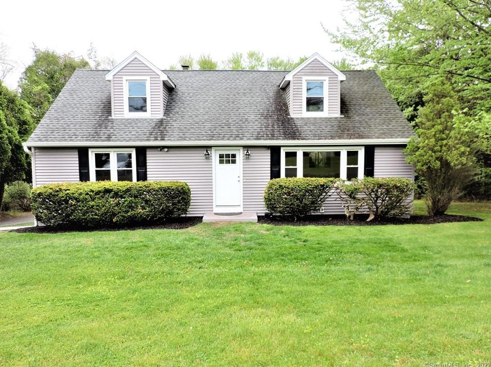 33 Sullivan Rd, Northville, CT 06776-4524