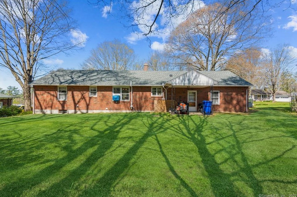 136 Beverly Rd, Torrington, CT 06790
