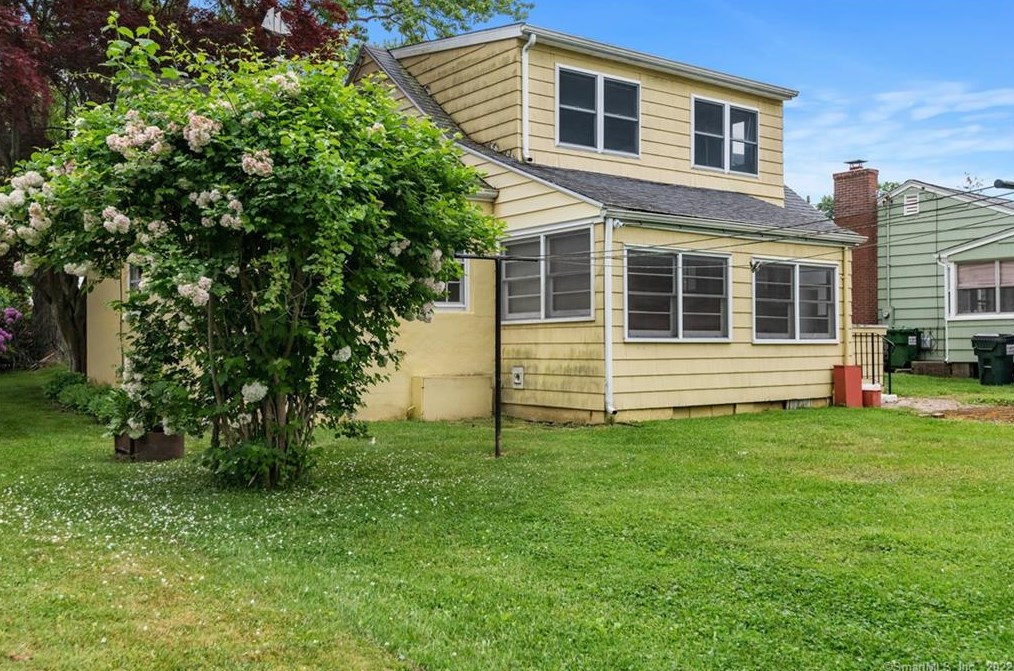 5 Uncas Trl, Fenwick, CT 06475-1822