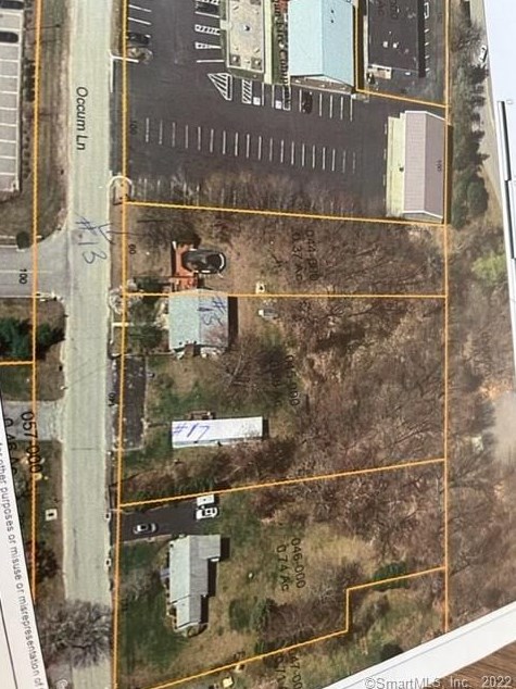 15 Occum Ln, Uncasville, CT 06382