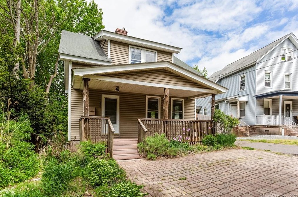 424 Washington St, Middletown, CT 06457