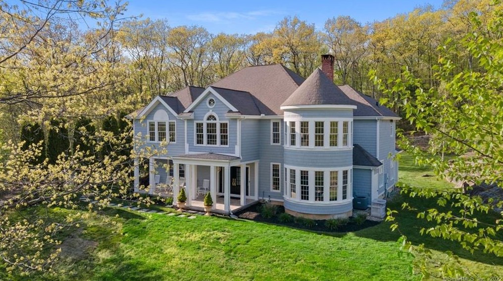 71 Deer Run, Unionville, CT 06013-1839