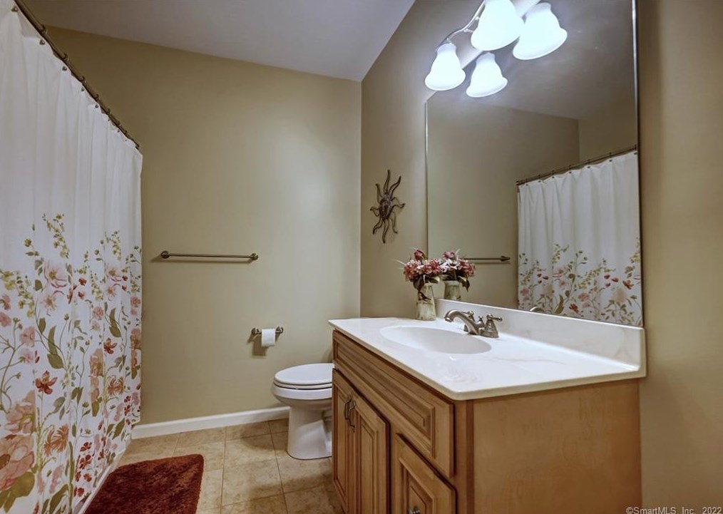 36 Todd St, New Haven CT  06518-1127 exterior