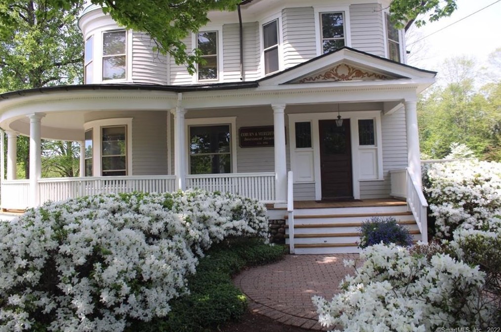 1 Old Mill Ln, Simsbury, CT 06070-1931