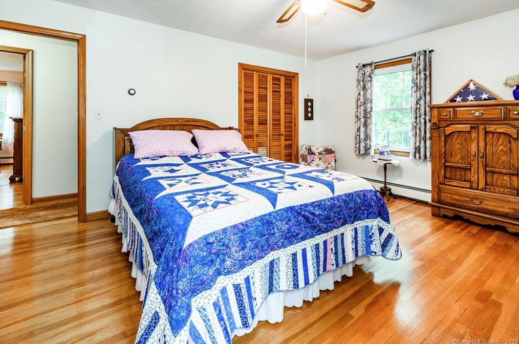 75 Tamara Cir, Avon CT 06001-2234 exterior