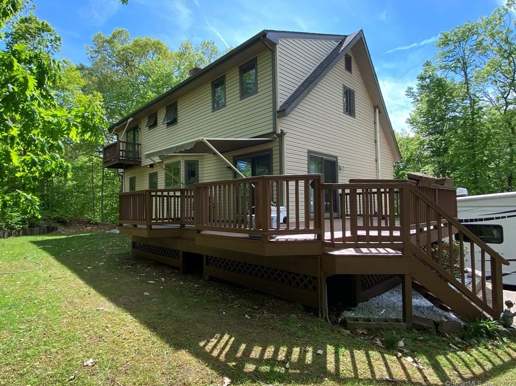 190 Birch Dr, Cheshire, CT 06410