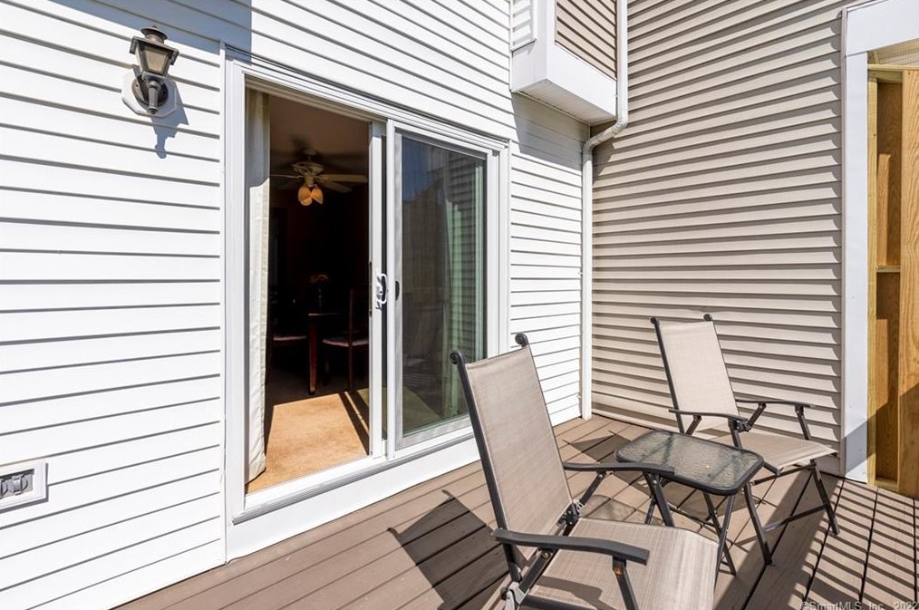 99 Steeplechase Dr, Hartford CT  06111-5703 exterior