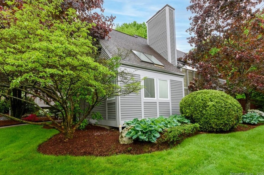 230 New Canaan Ave #13, Norwalk, CT 06850