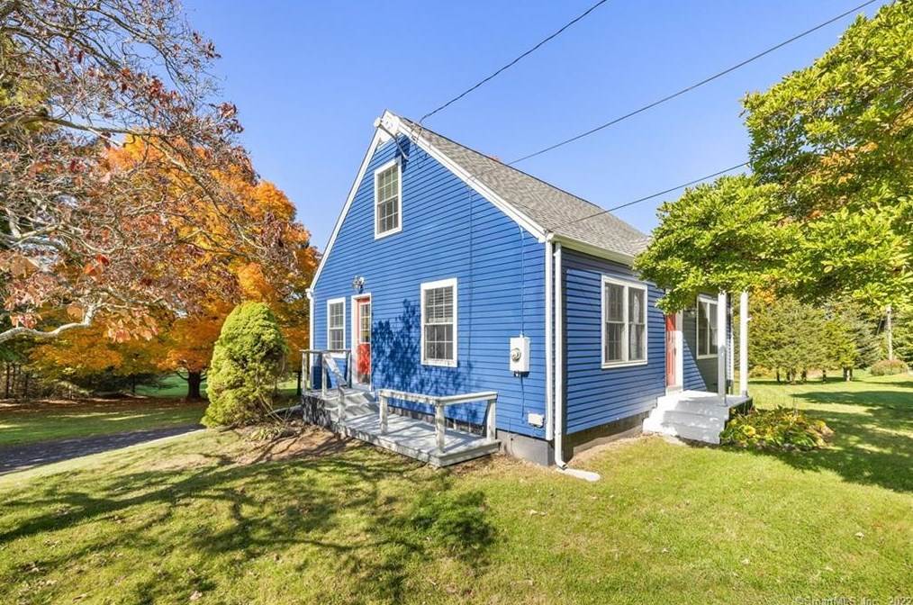 481 Chesterfield Rd, Chesterfield, CT 06370