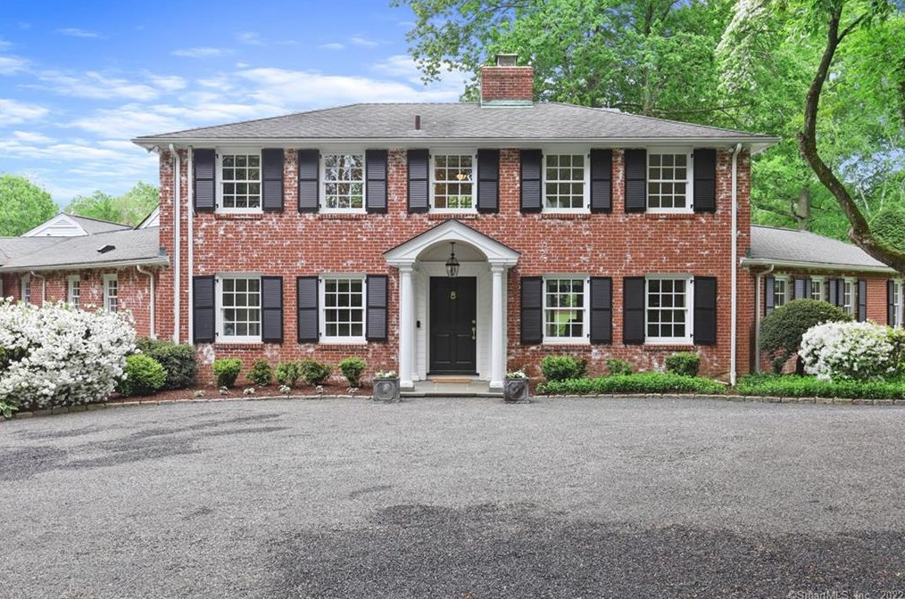 82 Canoe Hill Rd, New Canaan, CT 06840