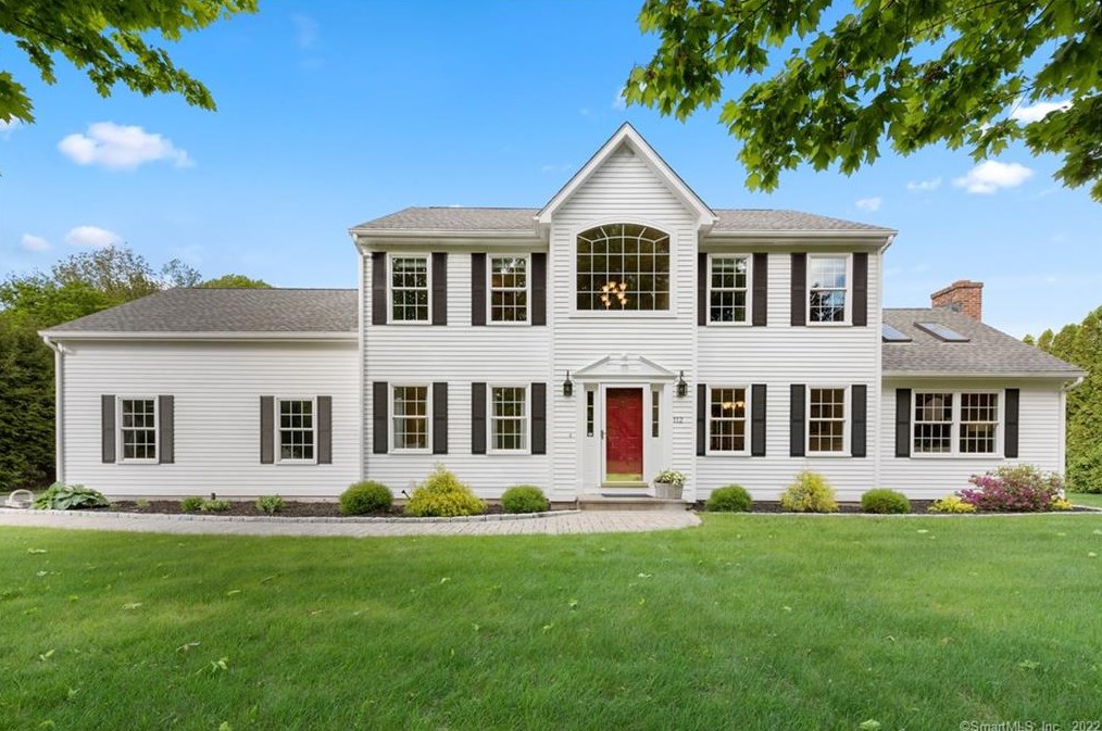 112 Mountain Spring Rd, Unionville, CT 06013-1833