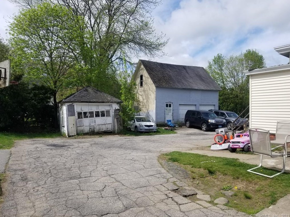 41 Carter St, Killingly CT  06239-3500 exterior