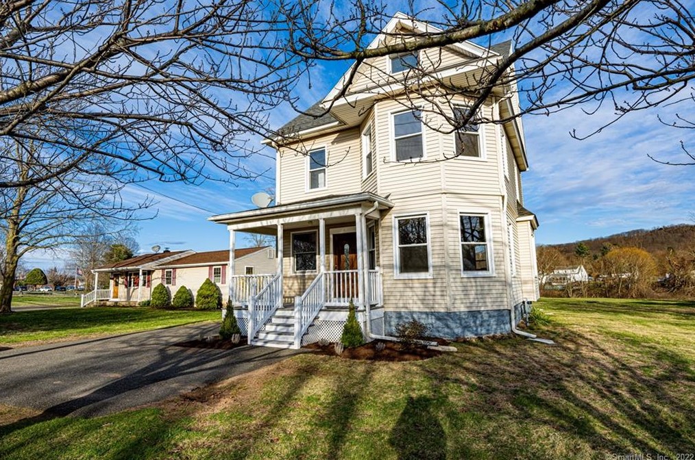 145 Quinnipiac Ave, North Haven, CT 06473