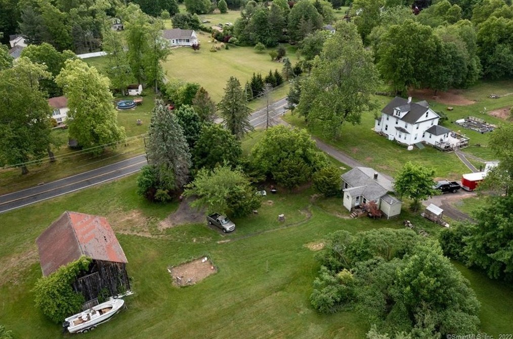 157 Cherry Hill Rd, Middlefield, CT 06455