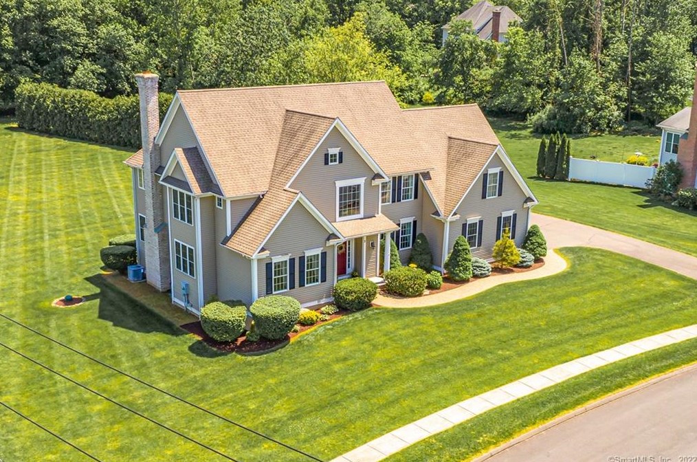 2 Shepard Way, Ellington, CT 06029