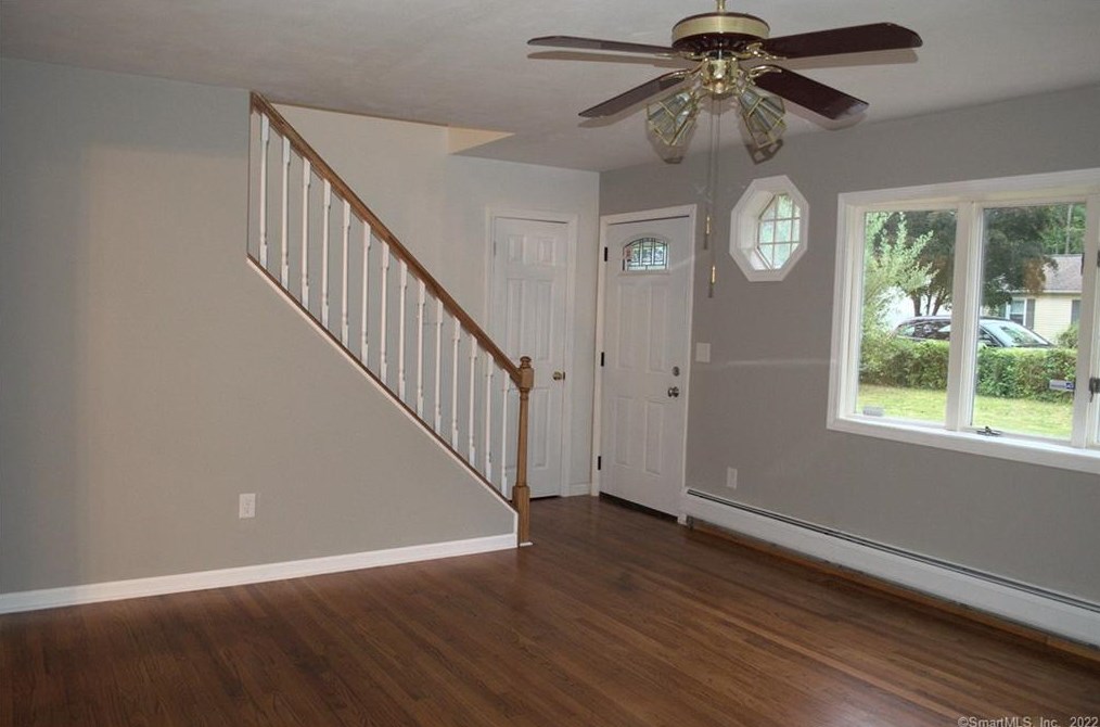 12 Moody Dr, Danbury, CT 06811 exterior