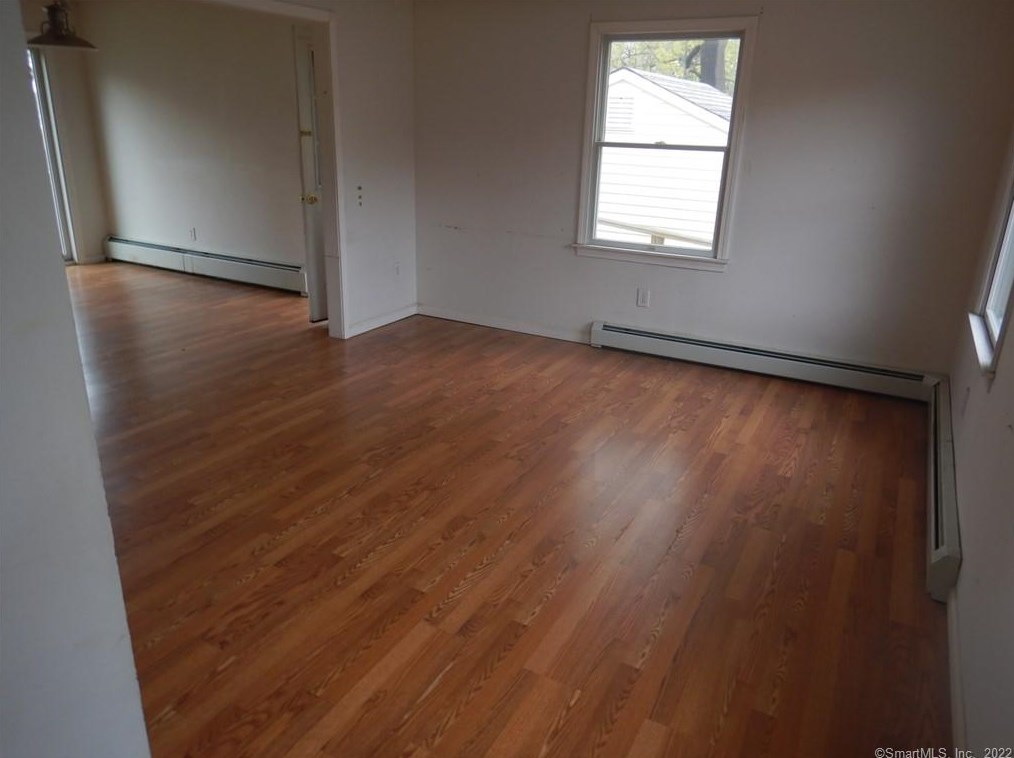 59 Millstone Rd W, Waterford, CT 06385