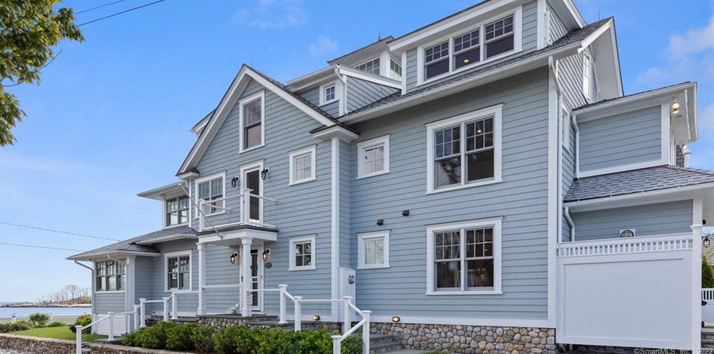 19 Middle Beach Rd, Madison, CT 06443