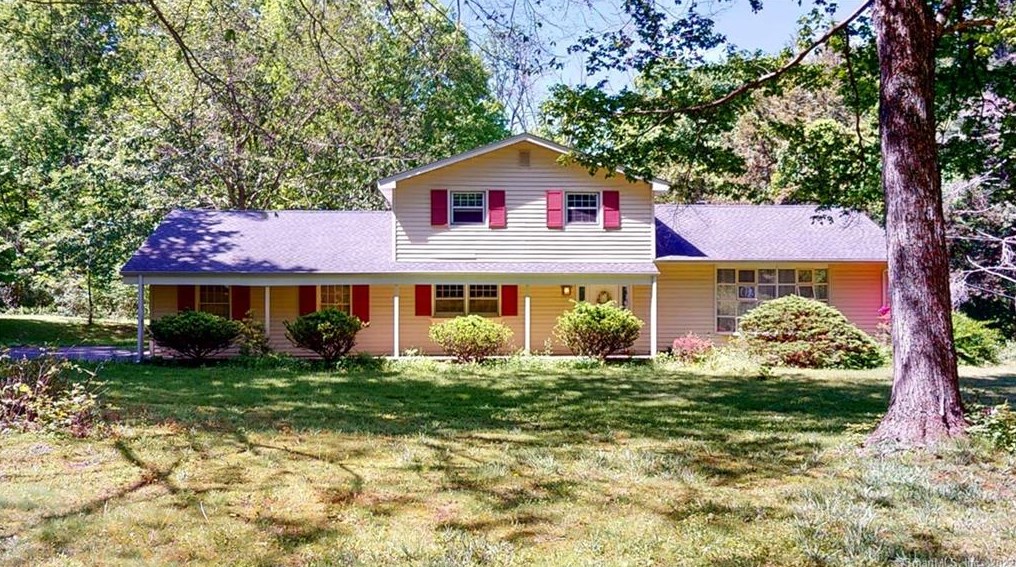 26 Deer Hill Rd, West Redding, CT 06896-2330