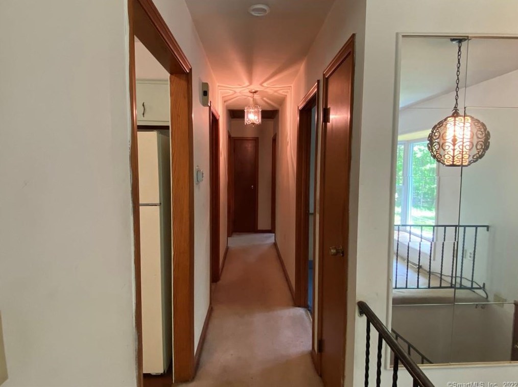 43 Edwards Rd, New Haven CT 06524-3025 exterior