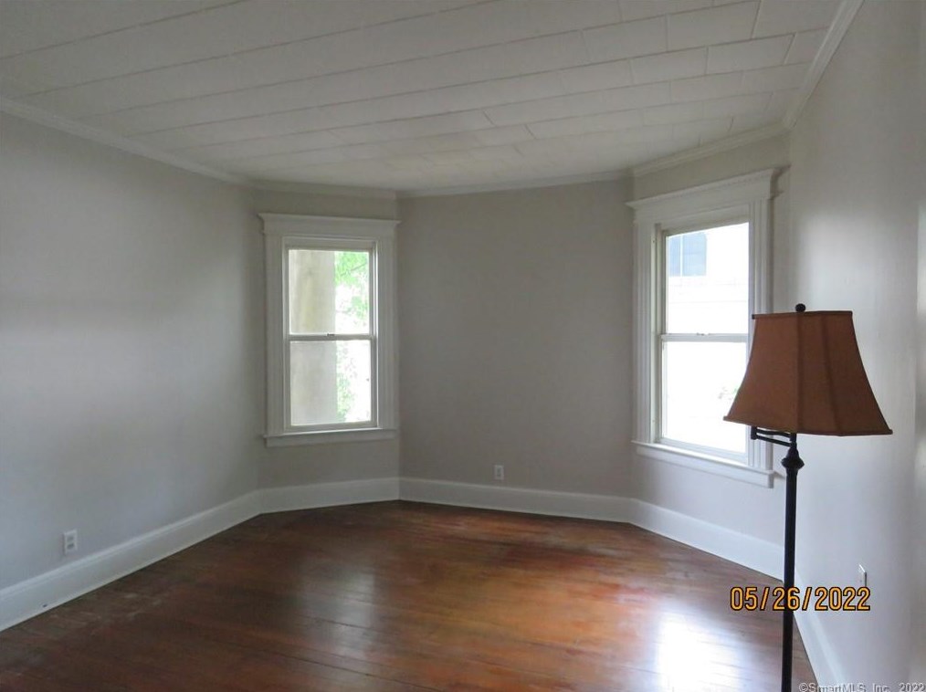 76 Connecticut Blvd, Hartford CT 06108-3013 exterior