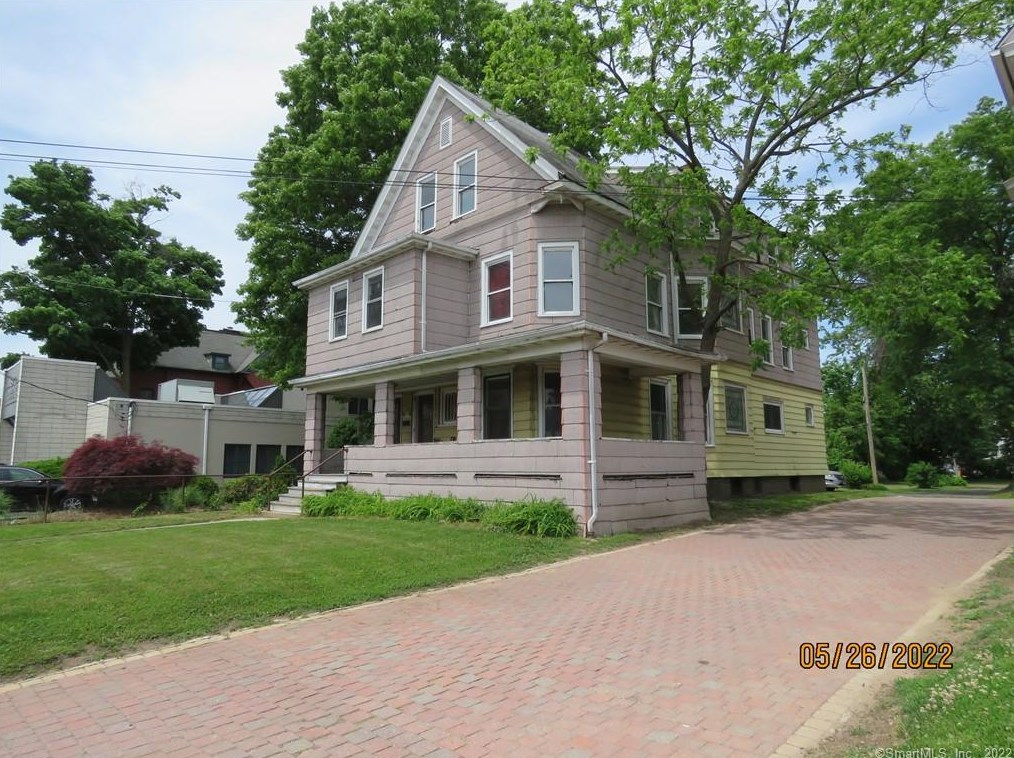 76 Connecticut Blvd, Hartford, CT 06108-3013
