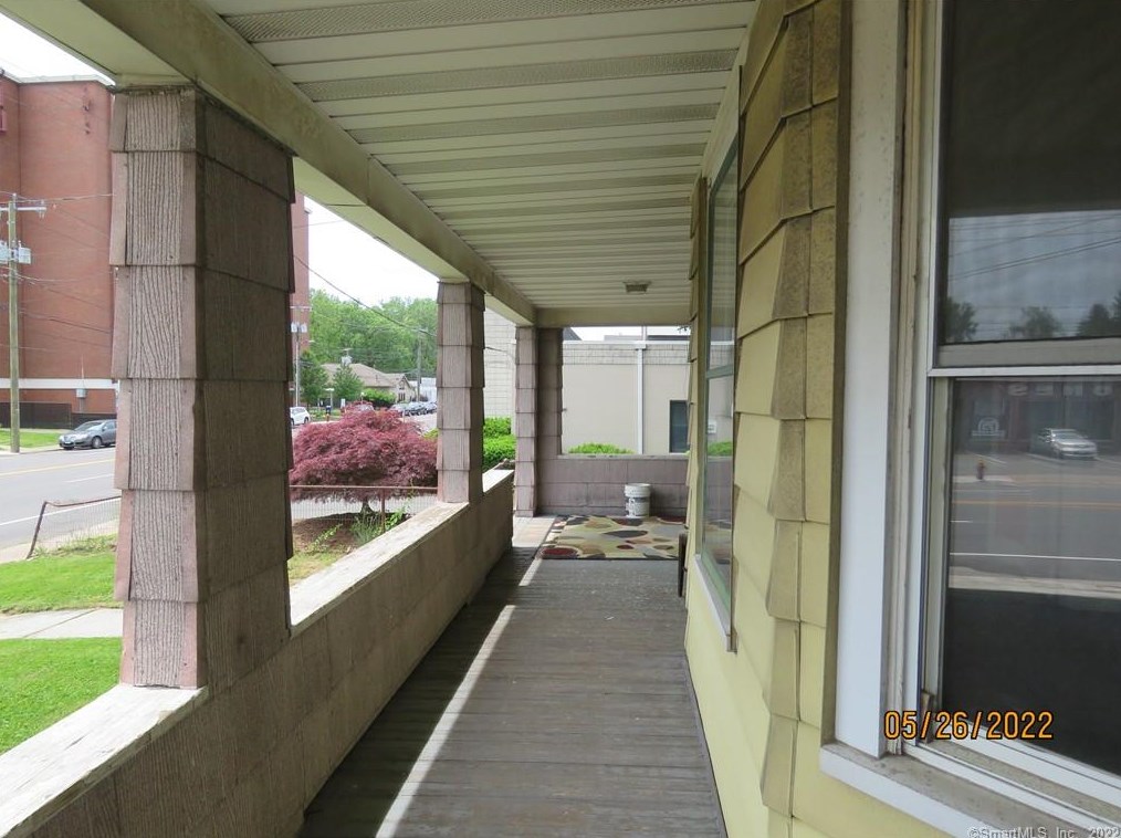 76 Connecticut Blvd, Hartford CT 06108-3013 exterior